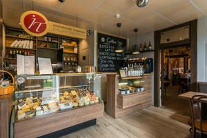 Заведение Сыр и кофе на фото