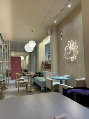 Заведение Сладости и Радости на фото