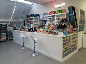 Заведение LiveNow на фото