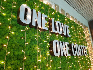 Заведение One Price Coffee на фото