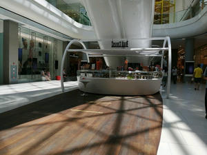 Заведение Cosmic Latte на фото