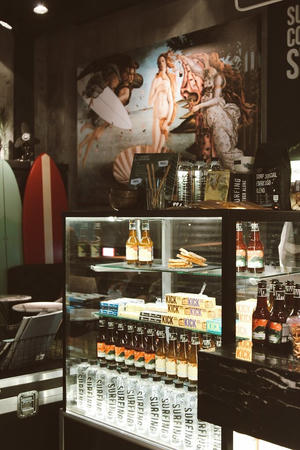 Заведение Surf Coffee на фото