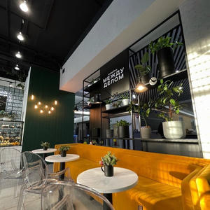 Заведение Между Делом на фото