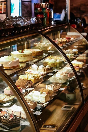 Заведение Парижанка на фото