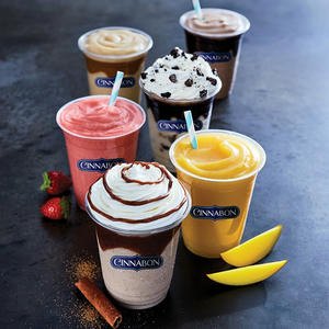 Заведение Cinnabon на фото